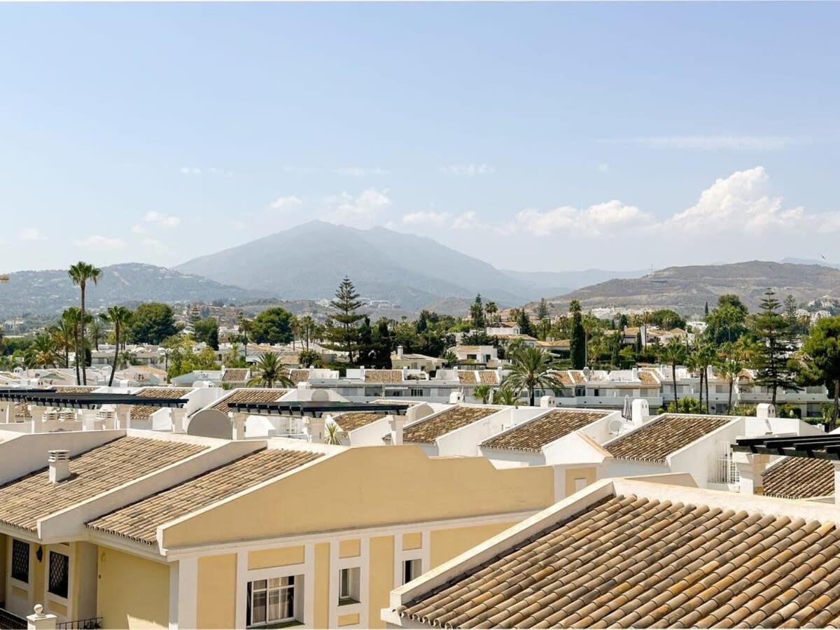 Apartment Heated Indoor Pool 2 Bed Mountain Sunset Views Marbella
